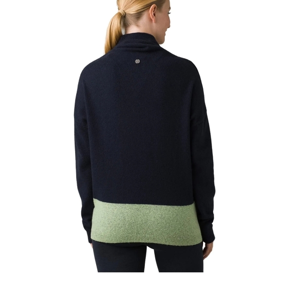 Prana sweater - Picture 3 of 10